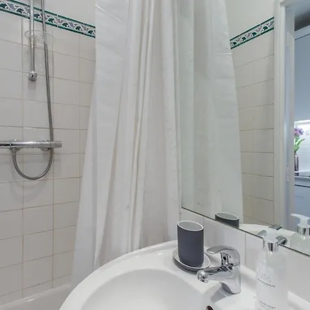 Brand New Near Louvre And Opera Apartment Paris
