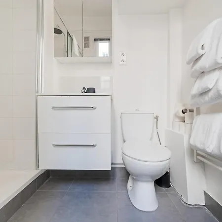 Apartment Brand New Near Louvre And Opera *